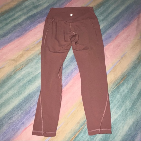 lululemon Align™ High-Rise Pant with Pockets 25"
Spiced Chai size 8 - Picture 5 of 8